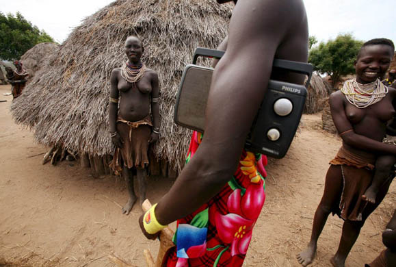 Young women of the Karo tribe
