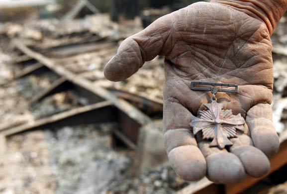 Lynn Christy holds a Distinguished Flying Cross