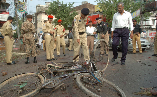 Pakistan suicide bomb attack