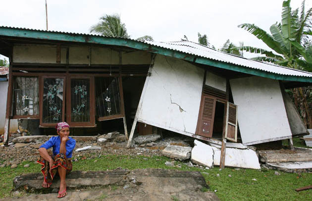 Indonesia: Earthquake