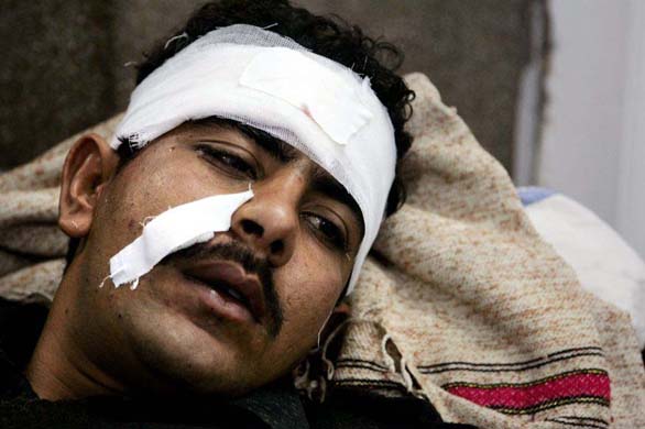 Police killed in Lahore suicide bombing