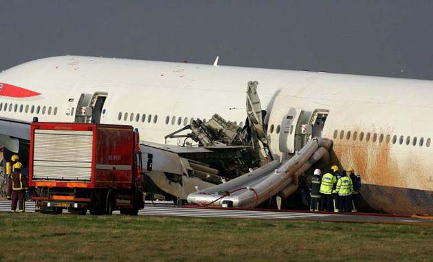 Plane crash at Heathrow Airport