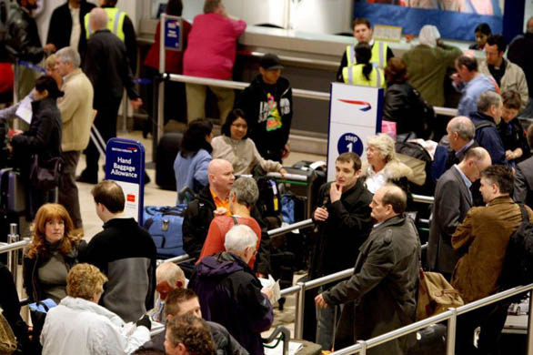 Plane crash at Heathrow Airport