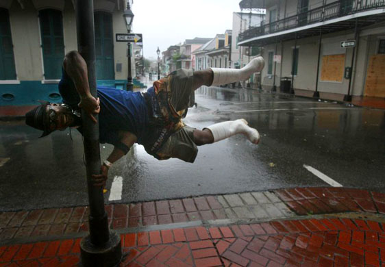 Hurricane gustav hits new orleans