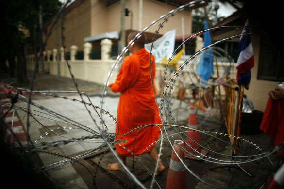 buddhist monk in bangkok