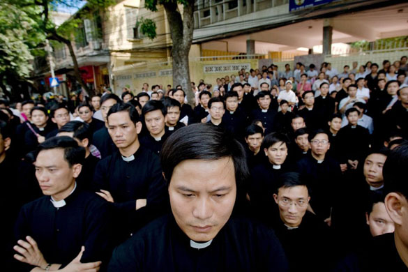 Clergy protest in Hanoi
