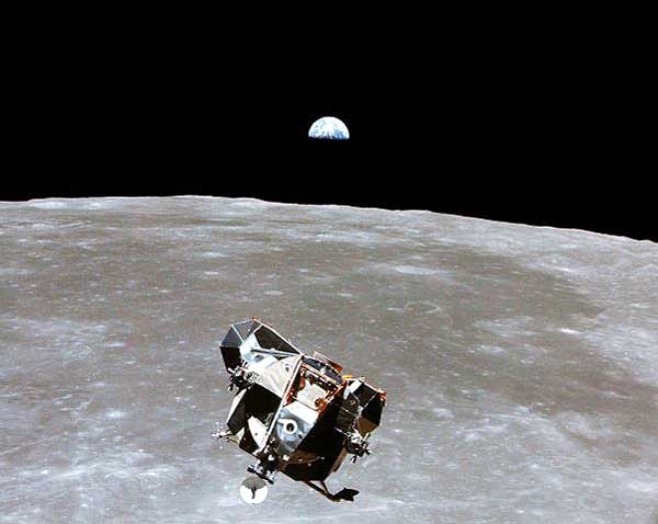 lunar module returns