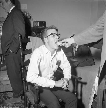 Wellcome exhibition Sleeping & Dreaming