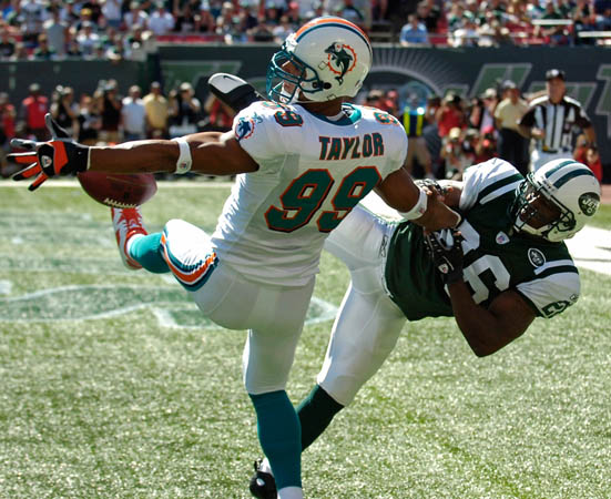 New York Jets v Miami Dolphins