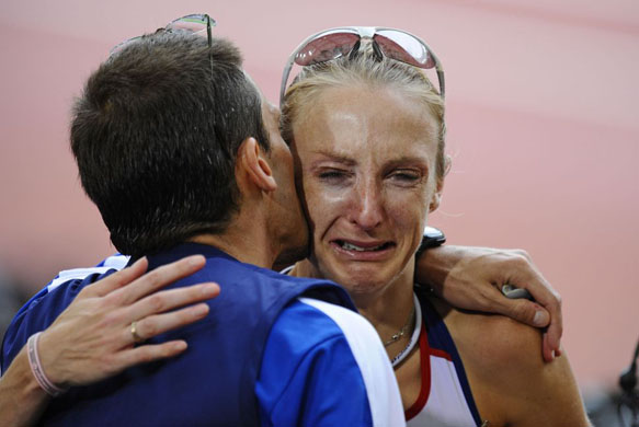 Paula Radcliffe breaks down in tears as she is kissed by husband Gary
