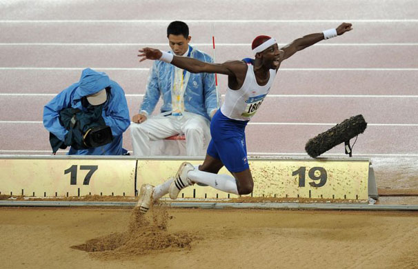 Phillips Idowu takes the lead with a leap of 17.62m  in the Men's Triple Jump 