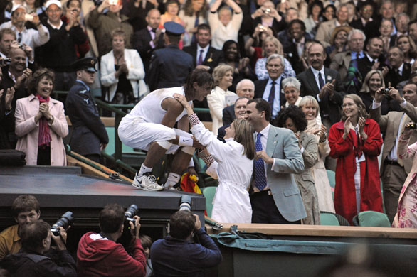 Congratulations from the Royal box