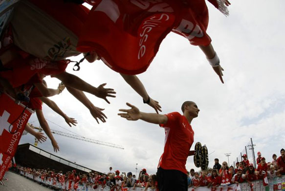 Switzerland's national soccer player Eren Derdiyok arrives for a public training session for the Euro 2008 soccer tournament in Freienbach 