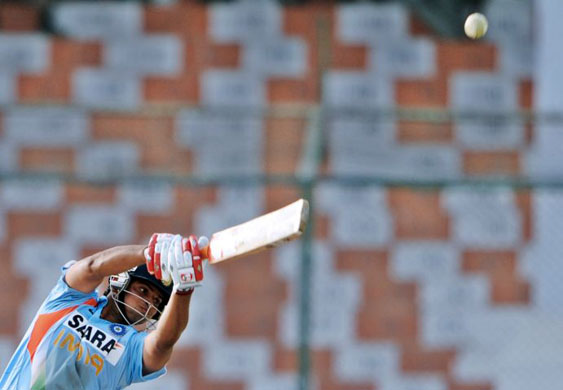 Indian captain Mahendra Singh Dhoni bats in Karachi