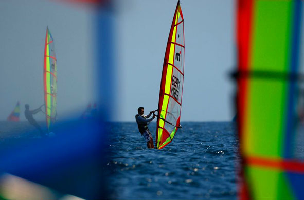 windsurfing