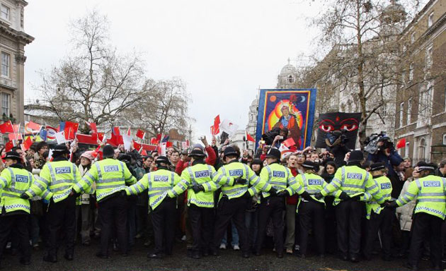 Olympic torch protests in London