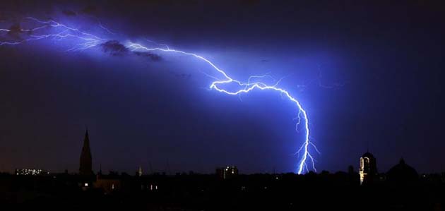 Lightning over London
