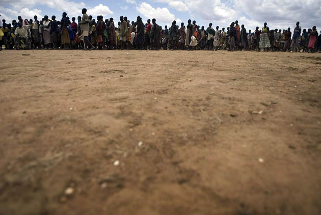 Morulinga, Karamoja: People queue for food