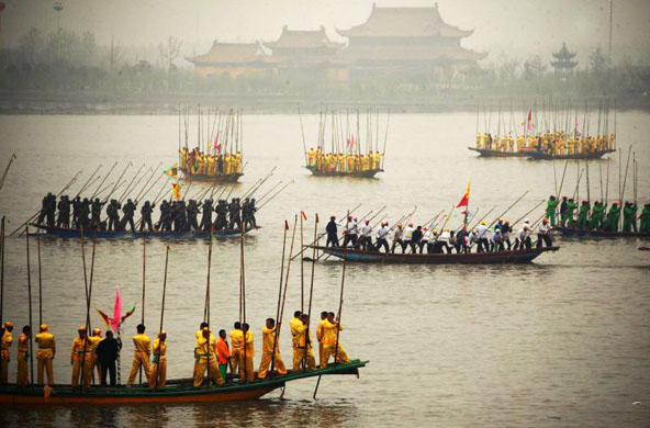 24 hours in pictures 7/4/8