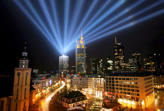 24 hours in pictures 11/4/8