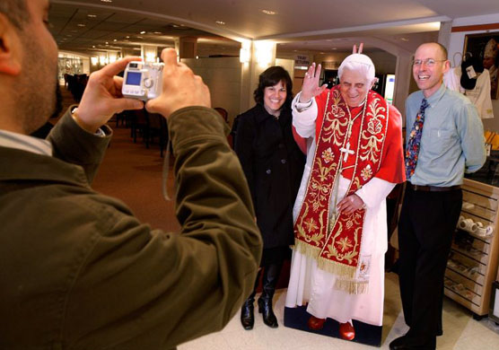 24 hours in pictures 15/4/8