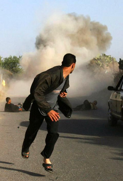 24 hours in pictures 17/4/8