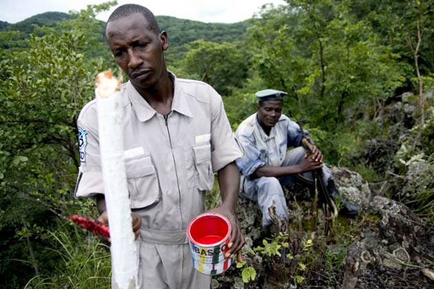 Mine clearing in Burundi
