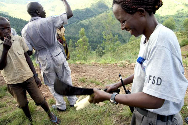 Mine clearing in Burundi