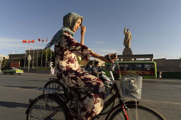 The people of Kashgar
