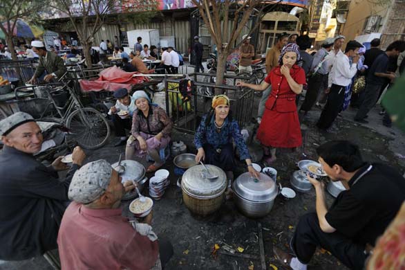 The people of Kashgar