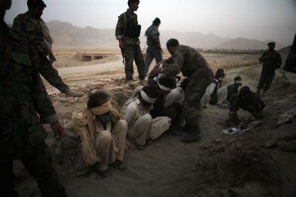 Suspected Taliban detained by Afghan soldiers