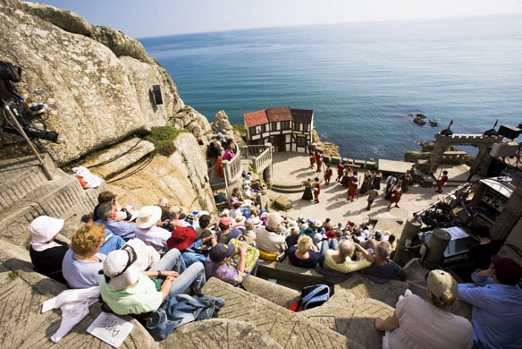 Gilbert and Xullivan production at an open air theatre in cornwall