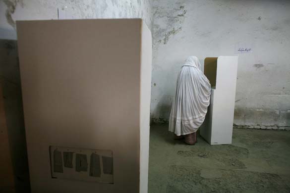 Peshawar voting