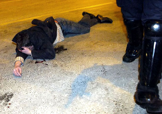 Kosovo delcares independence