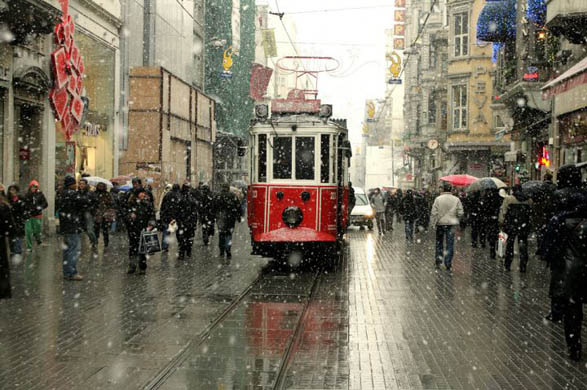 A tram runs along Istiklal avenue