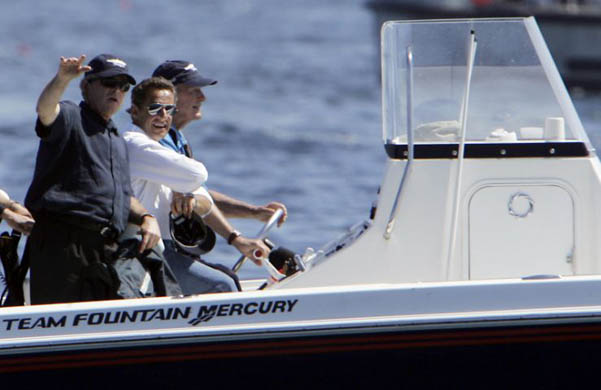 George Bush and Nicolas Sarkozy