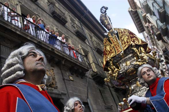A statue of San Fermin