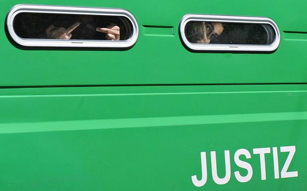 youths taken to prison for attacking elderly man in munich 