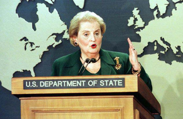 March 17 2000, Washington, US: Secretary of State Madeleine Albright talks about the United States' decision to lift a US ban on imports of Iranian luxury goods and to try to settle outstanding legal claims between the two countries
