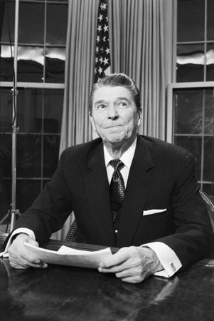 March 4 1987, Washington, US: President Ronald Reagan admits in a television address that he and his staff traded arms for hostages with Iran and funneled profits to the Nicaraguan Contras armies