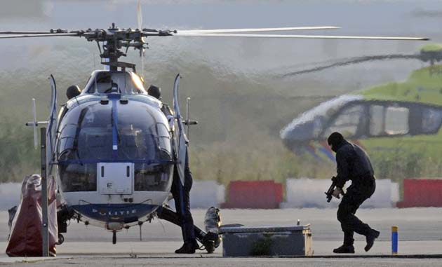 Karadzic is transferred to the Hague