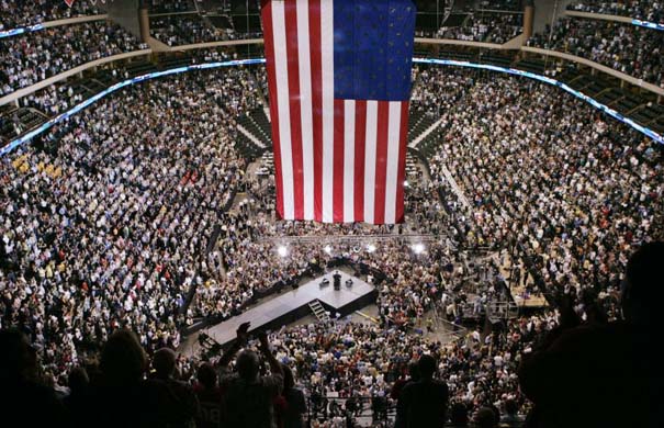 Barack Obama wins Democratic presidential candidacy