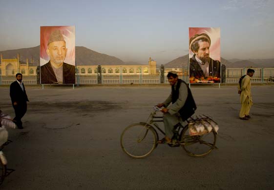 Giant portraits of President Karzai and Ahmad Shah Massoud in Kabul 