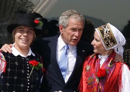 President Bush meets Slovenians