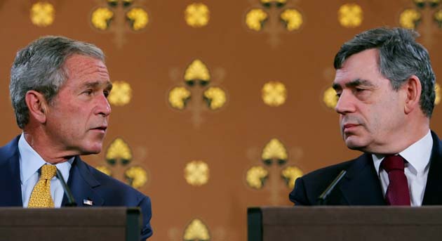 George Bush and Gordon Brown address a press conference at the Foreign and Commonwealth Office