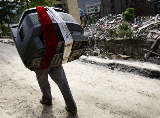 Earthquake suvivor in Sichuan 