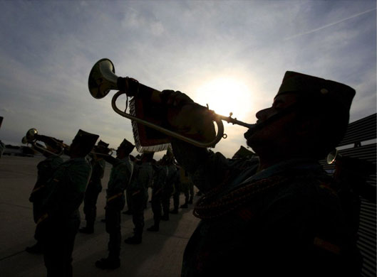 24 hours in pictures 5/3/8