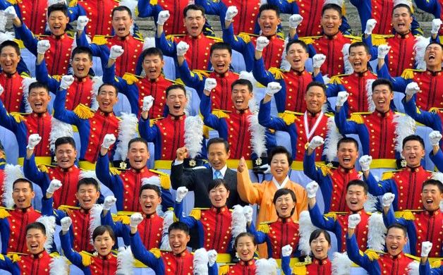 24 hours in pictures - 11/3/8