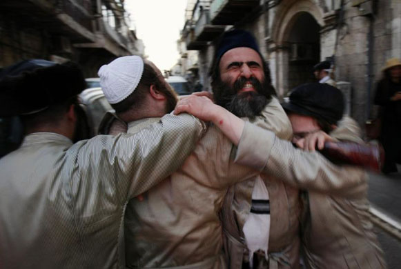 24 hours in pictures 24/3/08