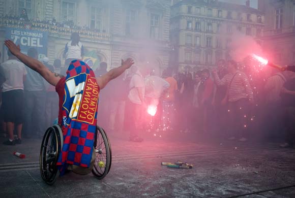Lyon fans celebrate
